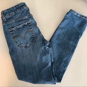 Levi’s skinny mid rise blue jeans 8 short/petite